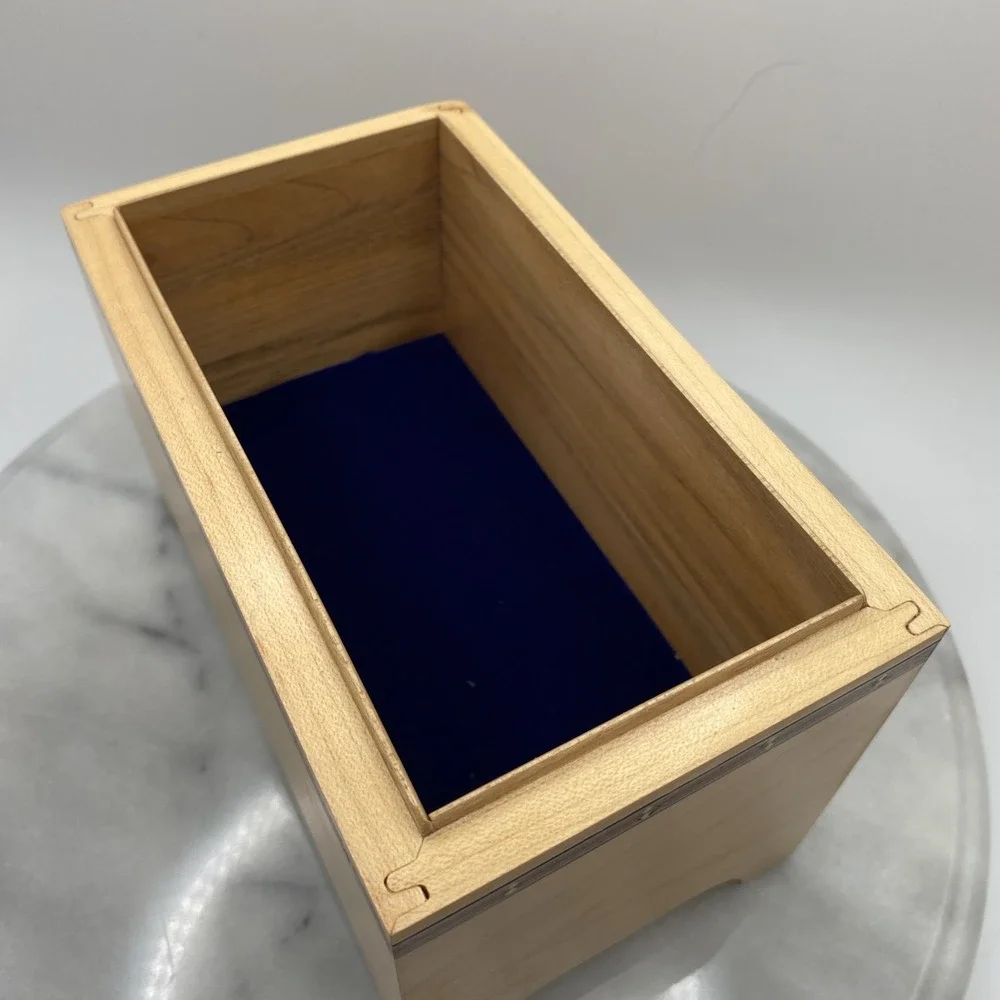 Maple Wood Trinket/Jewelry Box /Removeable Lid/ Inlay Wood 7